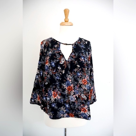 American Eagle Outfitters Tops - American Eagle Outfitters Long Sleeve Navy Blouse with Floral Pattern Medium (M)